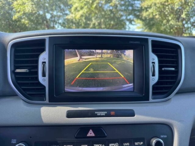 Сірий Кіа Sportage, об'ємом двигуна 2.4 л та пробігом 68 тис. км за 7500 $, фото 11 на Automoto.ua