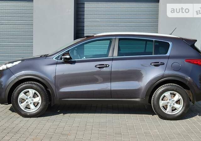 Сірий Кіа Sportage, об'ємом двигуна 1.59 л та пробігом 164 тис. км за 15199 $, фото 14 на Automoto.ua