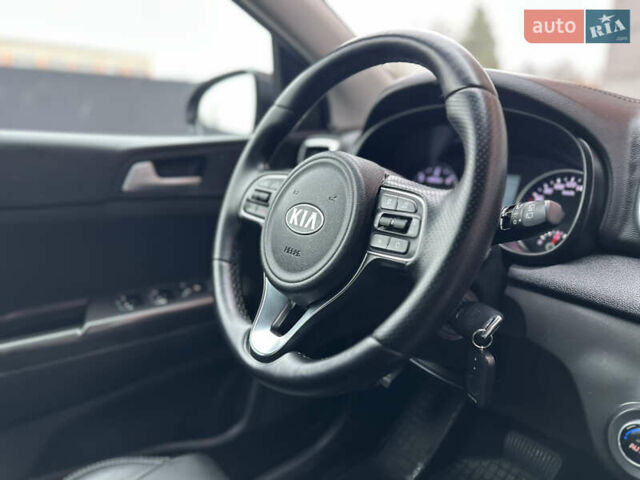 Сірий Кіа Sportage, об'ємом двигуна 1.69 л та пробігом 137 тис. км за 16999 $, фото 52 на Automoto.ua