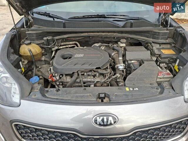 Сірий Кіа Sportage, об'ємом двигуна 2 л та пробігом 99 тис. км за 16000 $, фото 8 на Automoto.ua