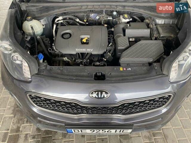 Киа Sportage 2017 в Николаеве на Automoto.ua Серый Киа Sportage, объемом двигателя 2 л и пробегом 149 тыс. км за 17300 $, фото 26 на Automoto.ua
