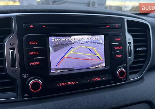 Кіа Sportage 2017 у Києві на Automoto.ua Сірий Кіа Sportage, об'ємом двигуна 2 л та пробігом 35 тис. км за 19900 $, фото 21 на Automoto.ua