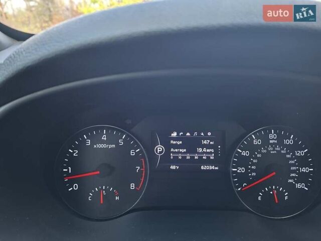 Сірий Кіа Sportage, об'ємом двигуна 2 л та пробігом 99 тис. км за 16000 $, фото 2 на Automoto.ua