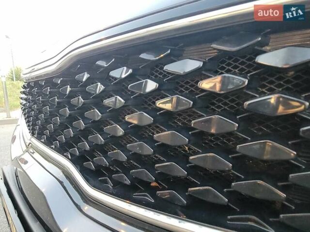 Кіа Sportage 2017 у Києві на Automoto.ua Сірий Кіа Sportage, об'ємом двигуна 2 л та пробігом 263 тис. км за 15800 $, фото 50 на Automoto.ua