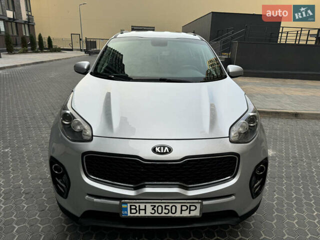 Серый Киа Sportage, объемом двигателя 2.4 л и пробегом 180 тыс. км за 12999 $, фото 1 на Automoto.ua