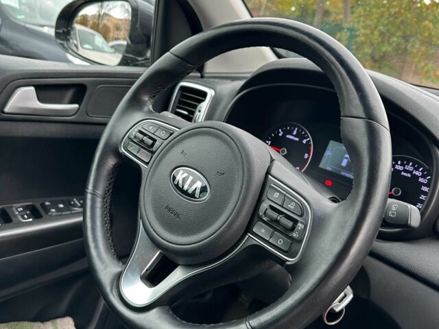 Кіа Sportage 2017 у Кривому Розі на Automoto.ua Сірий Кіа Sportage, об'ємом двигуна 1.7 л та пробігом 137 тис. км за 16150 $, фото 9 на Automoto.ua