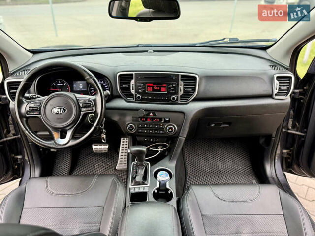 Сірий Кіа Sportage, об'ємом двигуна 1.69 л та пробігом 154 тис. км за 14300 $, фото 10 на Automoto.ua