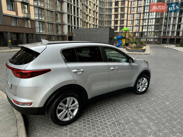 Серый Киа Sportage, объемом двигателя 2.4 л и пробегом 180 тыс. км за 12999 $, фото 35 на Automoto.ua