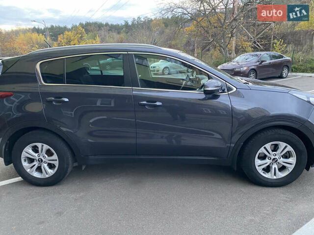 Сірий Кіа Sportage, об'ємом двигуна 1.69 л та пробігом 147 тис. км за 18500 $, фото 2 на Automoto.ua