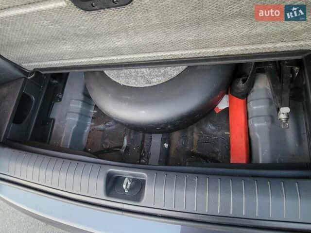 Кіа Sportage 2017 у Києві на Automoto.ua Сірий Кіа Sportage, об'ємом двигуна 2 л та пробігом 263 тис. км за 15800 $, фото 44 на Automoto.ua