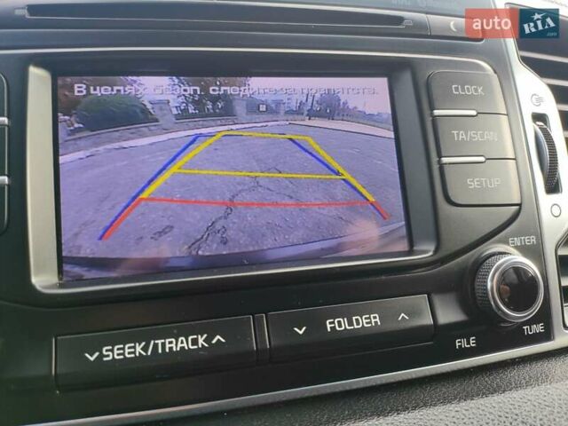 Сірий Кіа Sportage, об'ємом двигуна 2 л та пробігом 79 тис. км за 17800 $, фото 12 на Automoto.ua