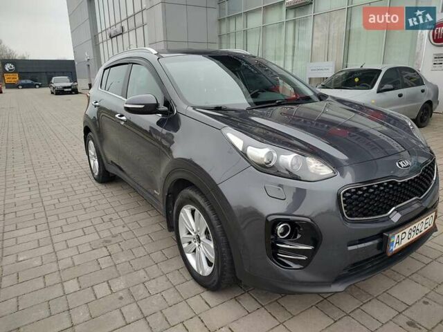 Серый Киа Sportage, объемом двигателя 2 л и пробегом 90 тыс. км за 19900 $, фото 1 на Automoto.ua