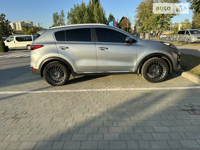 Сірий Кіа Sportage, об'ємом двигуна 2 л та пробігом 108 тис. км за 23900 $, фото 2 на Automoto.ua