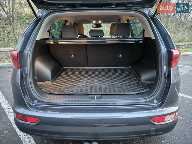 Серый Киа Sportage, объемом двигателя 1.69 л и пробегом 89 тыс. км за 17800 $, фото 8 на Automoto.ua