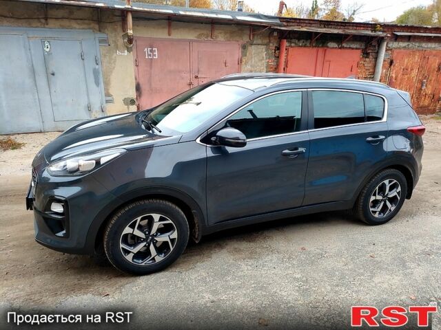 Киа Sportage 2018 в Сумах на Automoto.ua Серый Киа Sportage, объемом двигателя 1.6 л и пробегом 100 тыс. км за 16350 $, фото 12 на Automoto.ua