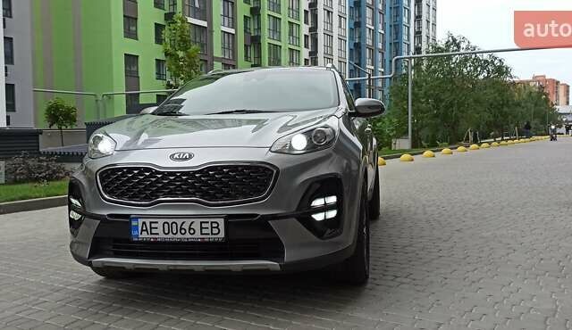 Кіа Sportage 2018 у Дніпро (Дніпропетровську) на Automoto.ua Сірий Кіа Sportage, об'ємом двигуна 2 л та пробігом 145 тис. км за 21500 $, фото 11 на Automoto.ua