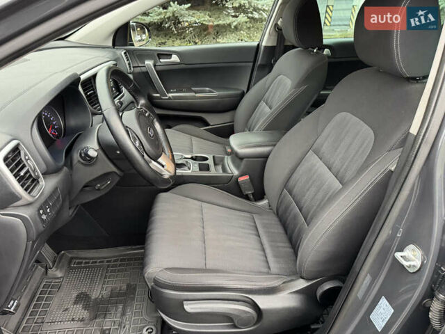 Серый Киа Sportage, объемом двигателя 1.59 л и пробегом 132 тыс. км за 16400 $, фото 16 на Automoto.ua