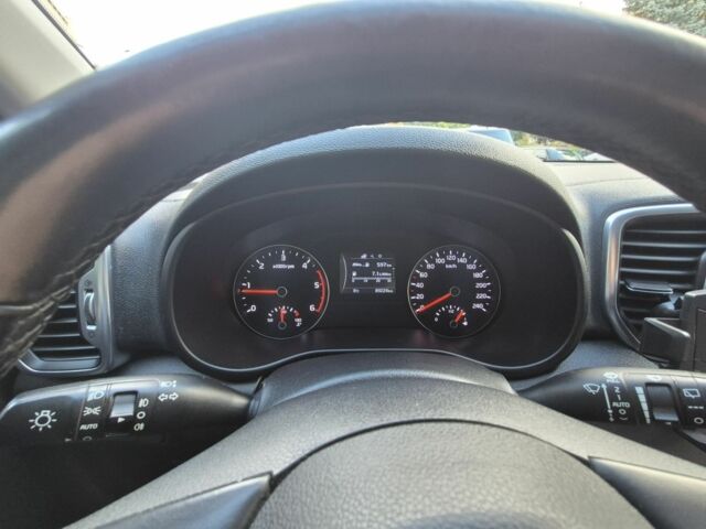 Серый Киа Sportage, объемом двигателя 1.7 л и пробегом 89 тыс. км за 17803 $, фото 5 на Automoto.ua