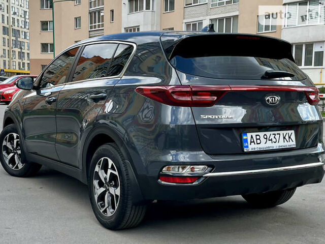 Сірий Кіа Sportage, об'ємом двигуна 1.59 л та пробігом 60 тис. км за 18300 $, фото 17 на Automoto.ua