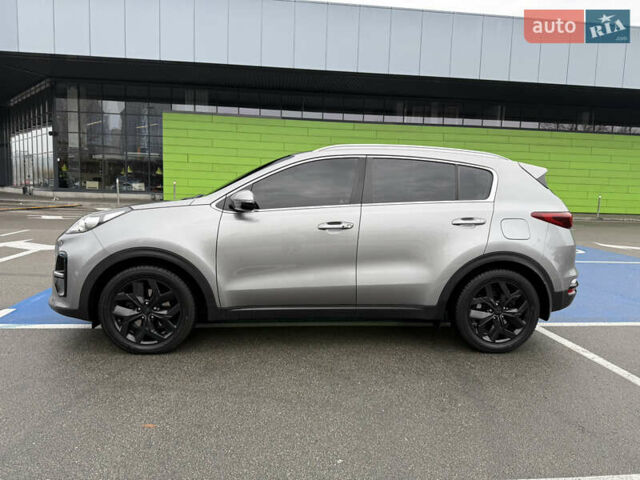 Серый Киа Sportage, объемом двигателя 2 л и пробегом 83 тыс. км за 23500 $, фото 1 на Automoto.ua