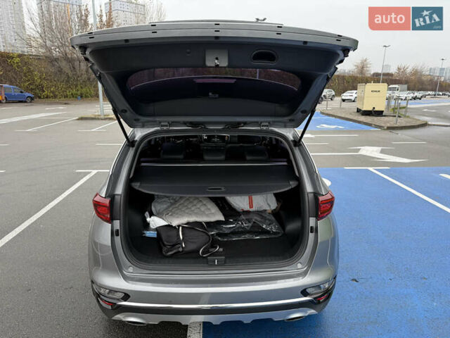 Серый Киа Sportage, объемом двигателя 2 л и пробегом 83 тыс. км за 23500 $, фото 21 на Automoto.ua