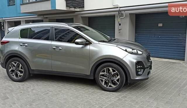Кіа Sportage 2018 у Дніпро (Дніпропетровську) на Automoto.ua Сірий Кіа Sportage, об'ємом двигуна 2 л та пробігом 145 тис. км за 21500 $, фото 10 на Automoto.ua