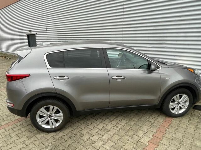 Киа Sportage 2018 в Киеве на Automoto.ua Серый Киа Sportage, объемом двигателя 2.4 л и пробегом 89 тыс. км за 11300 $, фото 13 на Automoto.ua