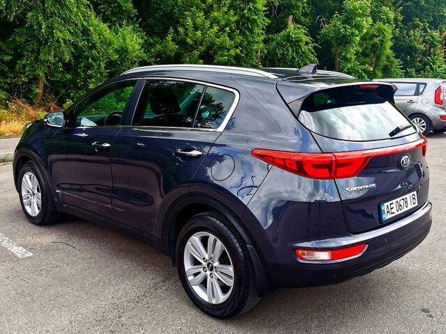 Кіа Sportage 2018 у Дніпро (Дніпропетровську) на Automoto.ua Сірий Кіа Sportage, об'ємом двигуна 2 л та пробігом 62 тис. км за 22500 $, фото 2 на Automoto.ua