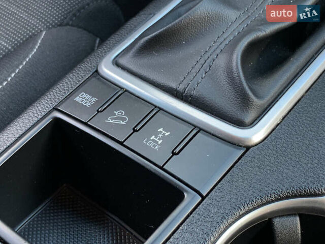 Сірий Кіа Sportage, об'ємом двигуна 2.4 л та пробігом 98 тис. км за 16455 $, фото 34 на Automoto.ua
