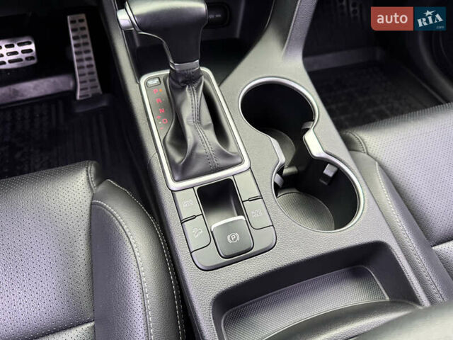 Серый Киа Sportage, объемом двигателя 2 л и пробегом 83 тыс. км за 23500 $, фото 12 на Automoto.ua