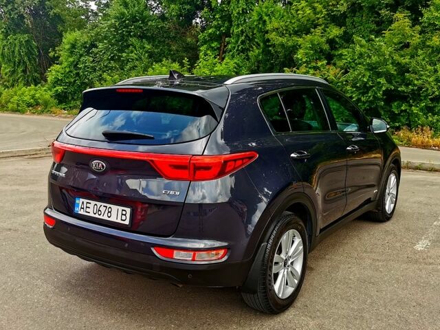 Кіа Sportage 2018 у Дніпро (Дніпропетровську) на Automoto.ua Сірий Кіа Sportage, об'ємом двигуна 2 л та пробігом 62 тис. км за 22500 $, фото 3 на Automoto.ua