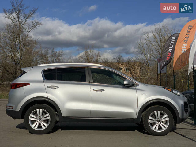 Сірий Кіа Sportage, об'ємом двигуна 2.4 л та пробігом 98 тис. км за 16455 $, фото 20 на Automoto.ua