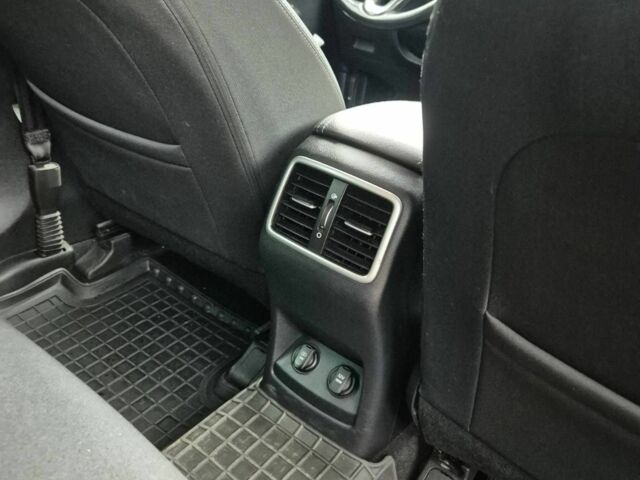 Серый Киа Sportage, объемом двигателя 1.7 л и пробегом 89 тыс. км за 17803 $, фото 7 на Automoto.ua