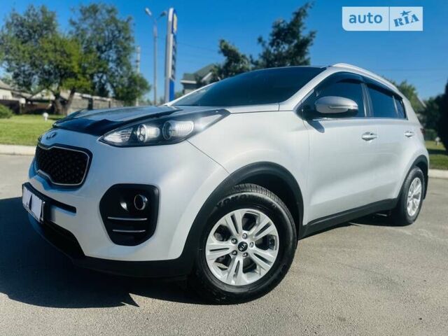 Серый Киа Sportage, объемом двигателя 1.69 л и пробегом 52 тыс. км за 16599 $, фото 12 на Automoto.ua