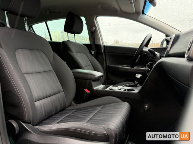 Серый Киа Sportage, объемом двигателя 1.6 л и пробегом 156 тыс. км за 17200 $, фото 11 на Automoto.ua