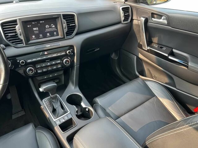 Серый Киа Sportage, объемом двигателя 2.4 л и пробегом 45 тыс. км за 8000 $, фото 8 на Automoto.ua
