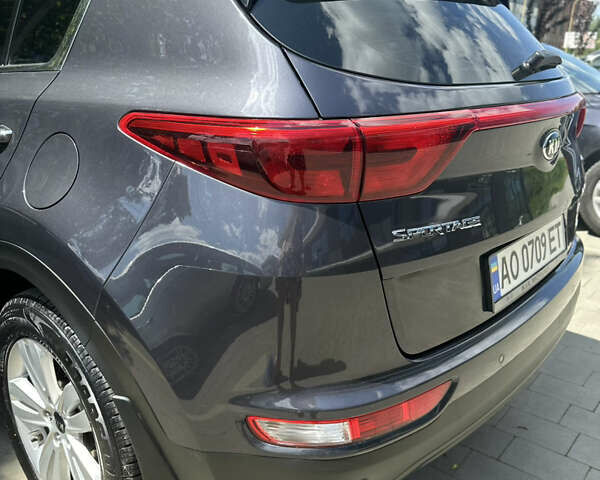 Сірий Кіа Sportage, об'ємом двигуна 2 л та пробігом 77 тис. км за 22400 $, фото 20 на Automoto.ua