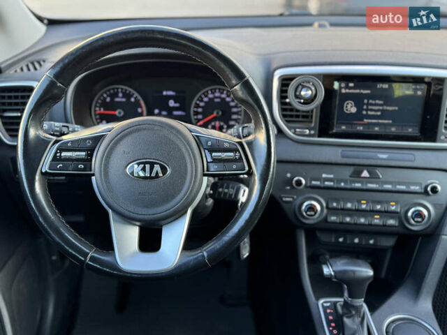 Серый Киа Sportage, объемом двигателя 1.6 л и пробегом 156 тыс. км за 18300 $, фото 14 на Automoto.ua