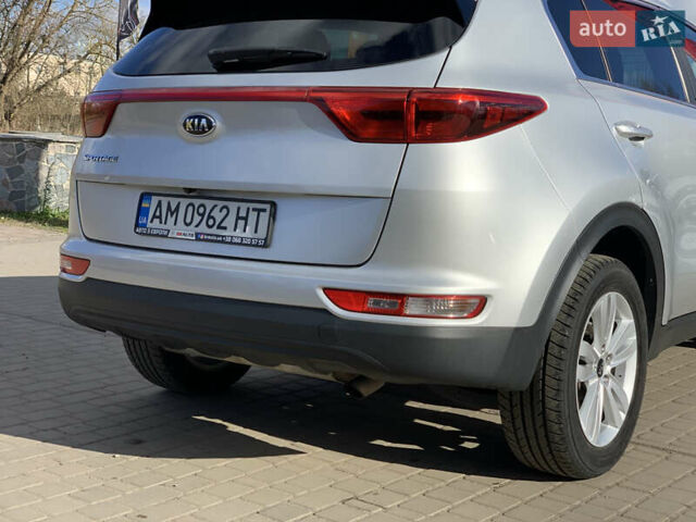 Сірий Кіа Sportage, об'ємом двигуна 2.4 л та пробігом 98 тис. км за 16455 $, фото 19 на Automoto.ua