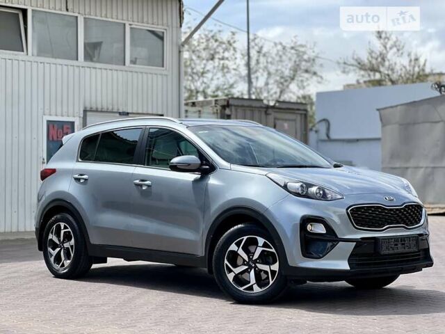 Сірий Кіа Sportage, об'ємом двигуна 1.59 л та пробігом 55 тис. км за 18500 $, фото 5 на Automoto.ua