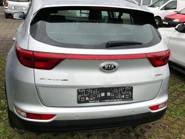 Серый Киа Sportage, объемом двигателя 2 л и пробегом 95 тыс. км за 6294 $, фото 2 на Automoto.ua