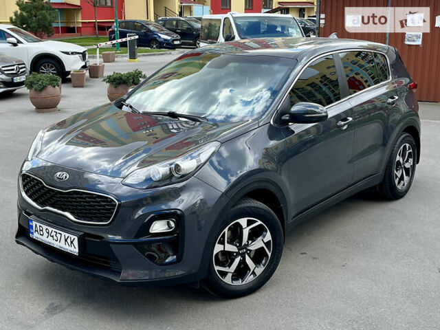 Сірий Кіа Sportage, об'ємом двигуна 1.59 л та пробігом 60 тис. км за 18300 $, фото 3 на Automoto.ua