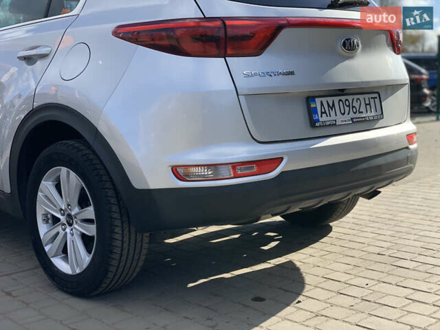 Сірий Кіа Sportage, об'ємом двигуна 2.4 л та пробігом 98 тис. км за 16455 $, фото 17 на Automoto.ua