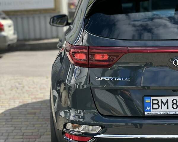 Сірий Кіа Sportage, об'ємом двигуна 1.59 л та пробігом 63 тис. км за 18850 $, фото 11 на Automoto.ua