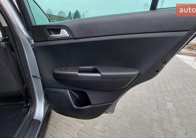 Серый Киа Sportage, объемом двигателя 1.59 л и пробегом 58 тыс. км за 17900 $, фото 19 на Automoto.ua