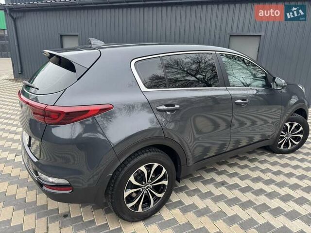 Сірий Кіа Sportage, об'ємом двигуна 1.59 л та пробігом 69 тис. км за 15400 $, фото 16 на Automoto.ua