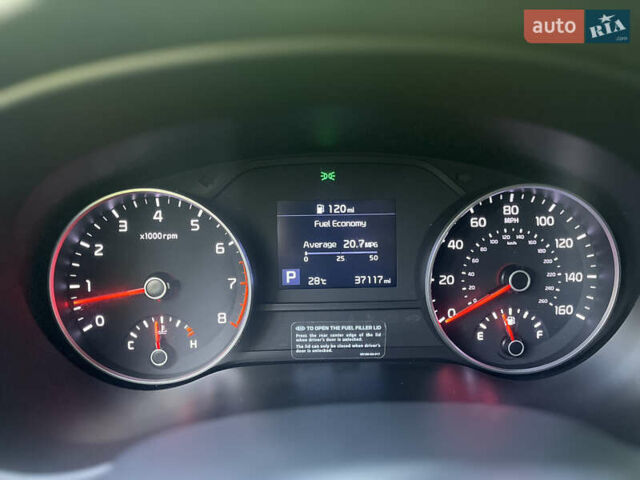 Серый Киа Sportage, объемом двигателя 2.36 л и пробегом 61 тыс. км за 15000 $, фото 7 на Automoto.ua