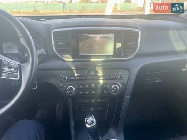 Серый Киа Sportage, объемом двигателя 1.6 л и пробегом 197 тыс. км за 16500 $, фото 9 на Automoto.ua