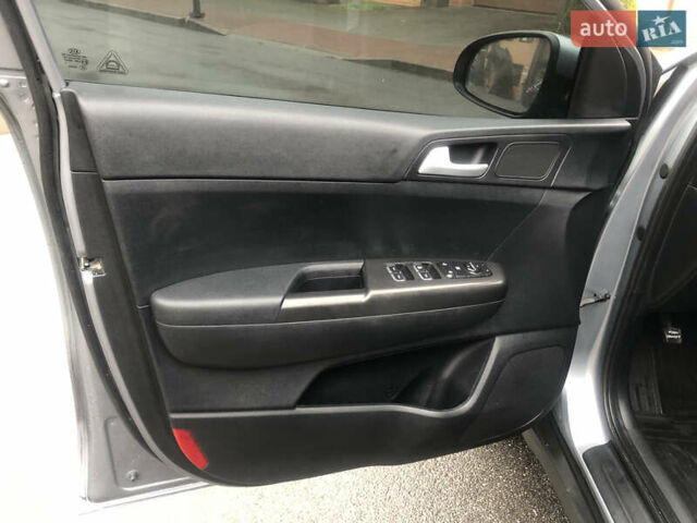 Серый Киа Sportage, объемом двигателя 1.59 л и пробегом 86 тыс. км за 15999 $, фото 20 на Automoto.ua