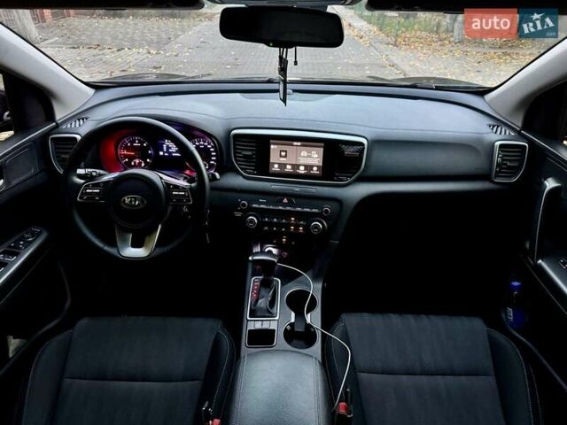 Серый Киа Sportage, объемом двигателя 1.6 л и пробегом 147 тыс. км за 17999 $, фото 55 на Automoto.ua